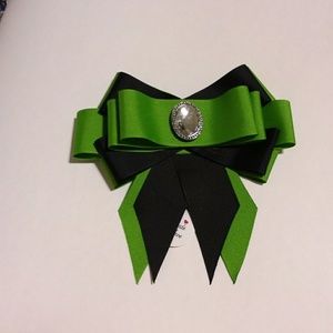Bow Brooch